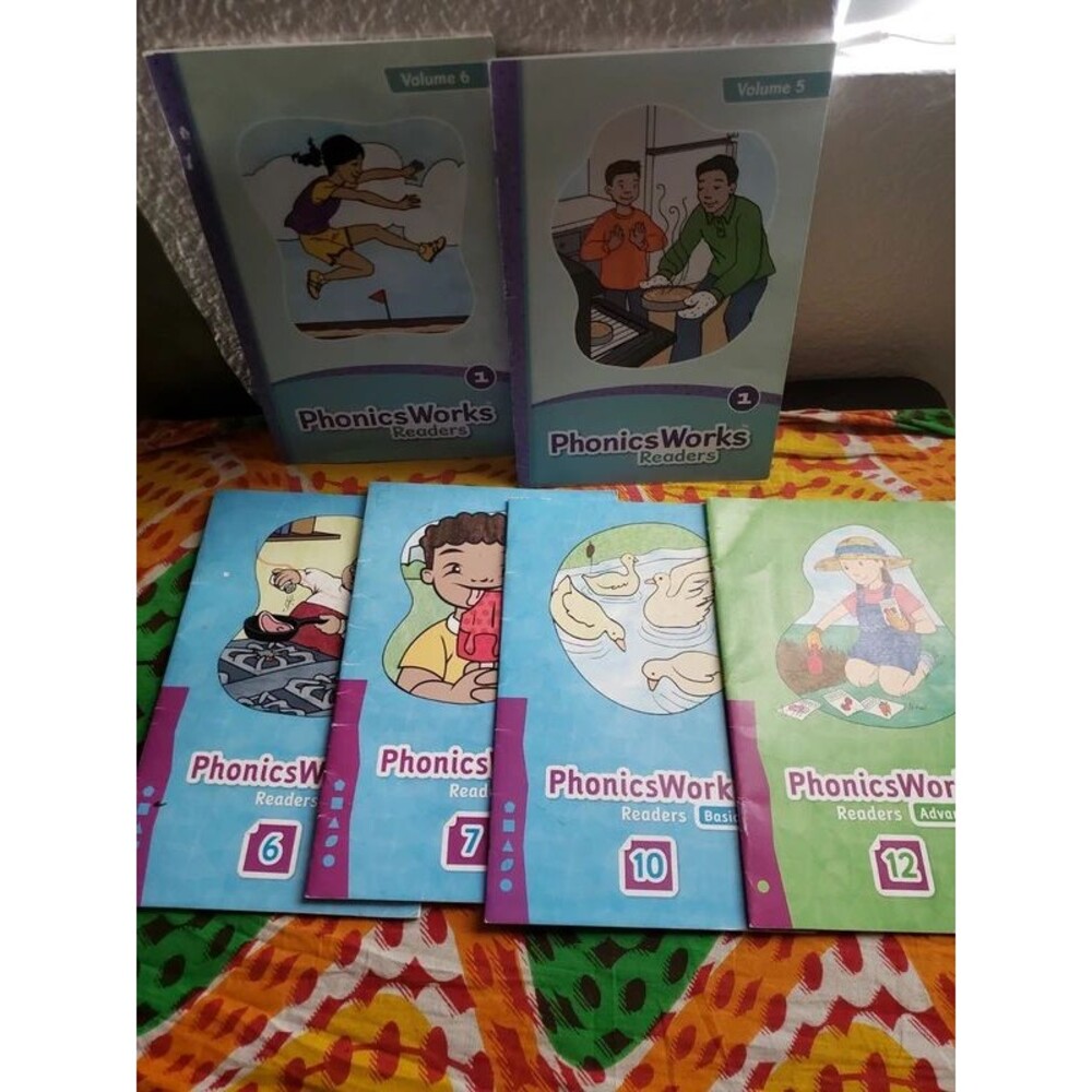 PhonicsWorks Readers Set Volumes 6 through 12 Childrens Phonics Books